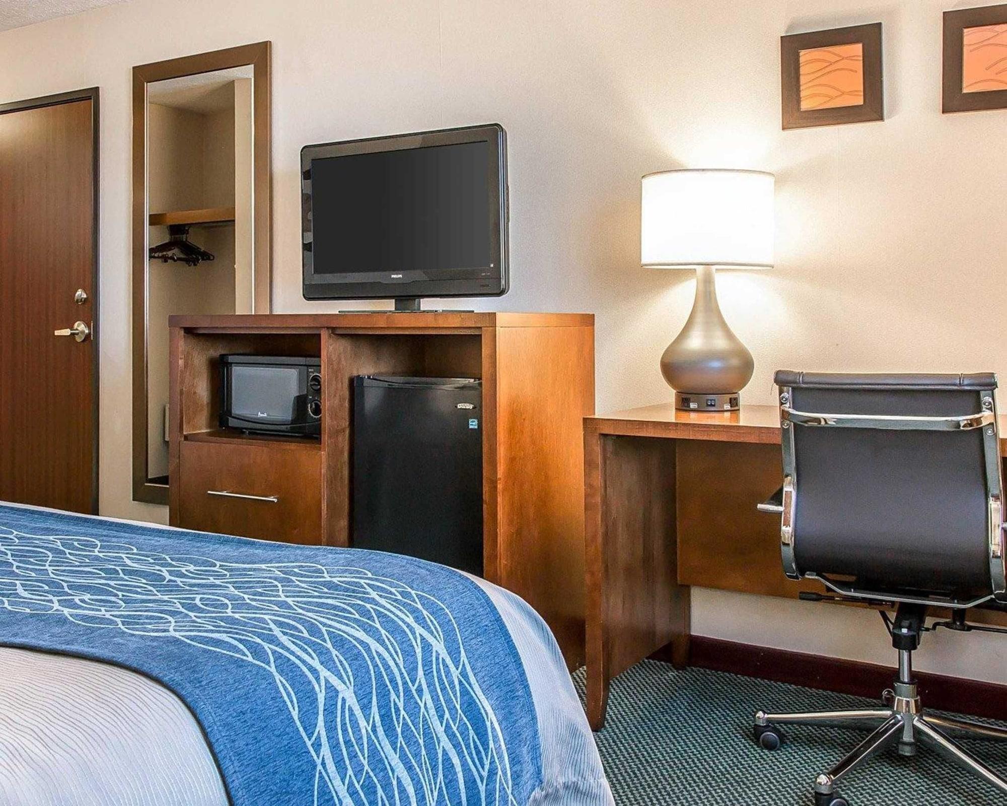 Bluffton Inn & Suites מראה חיצוני תמונה