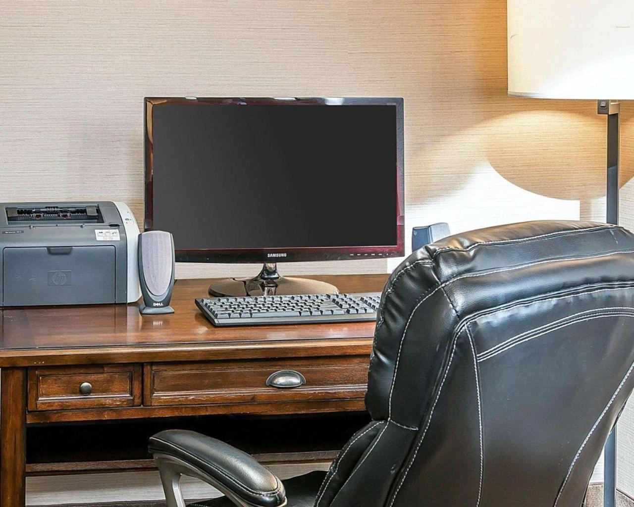 Bluffton Inn & Suites מראה חיצוני תמונה