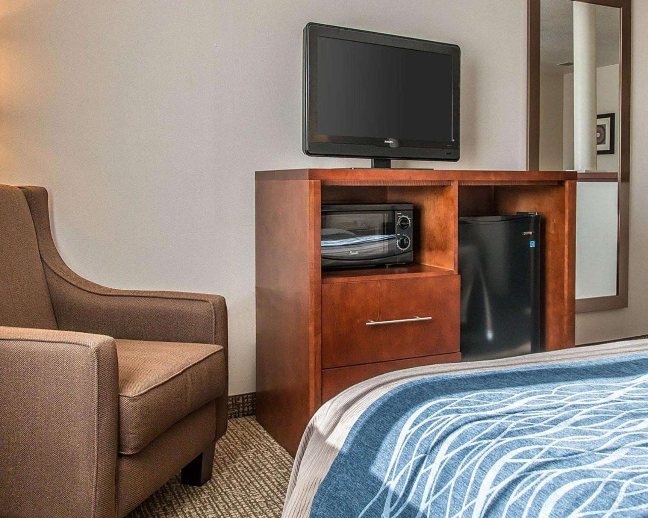 Bluffton Inn & Suites מראה חיצוני תמונה