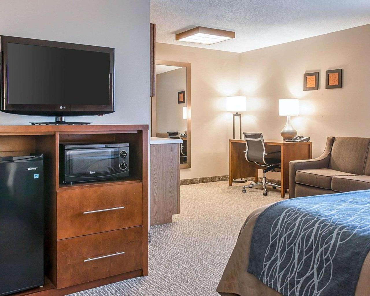 Bluffton Inn & Suites מראה חיצוני תמונה