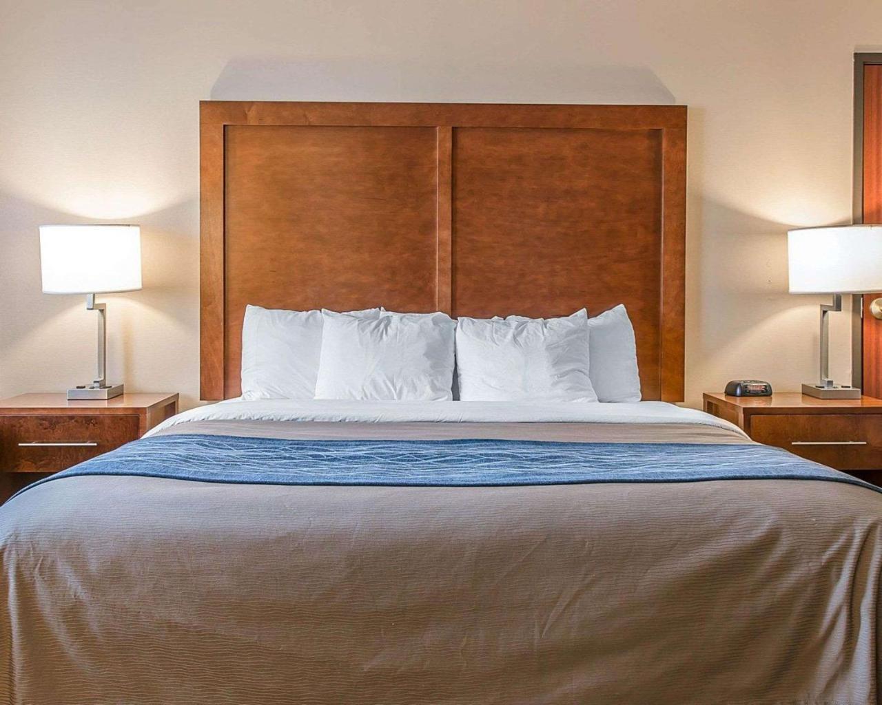 Bluffton Inn & Suites מראה חיצוני תמונה